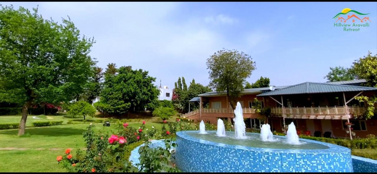 グルガウン Aravali Hill View Estateヴィラ エクステリア 写真
